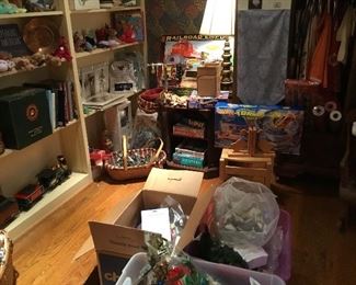 Gift room