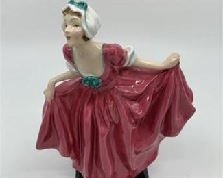 Lot 046
Royal Doulton Delight HN 1773