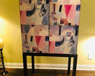 Abstract entertainment cabinet
