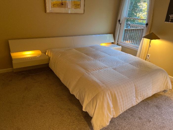 Amazing post modern Roger Rougier queen platform bed, with side drawers. It also lights up!