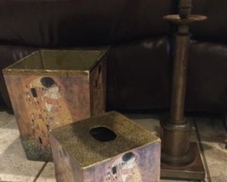 Kliban the kiss wastebasket and tissue holder, brass table lamp