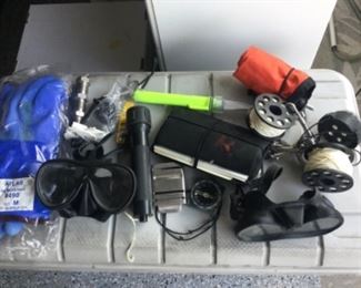 Masks, gloves, Ave diving lines,