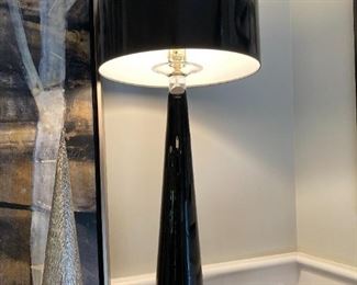 (4) MATCHING BLACK ON BLACK, BLOWN GLASS DESIGNER LAMPS, 40HX18W (SHADE)