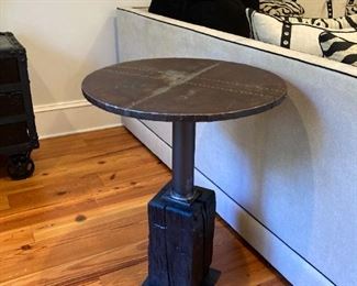 INDUSTRIAL ACCENT TABLE WITH WOOD BASE