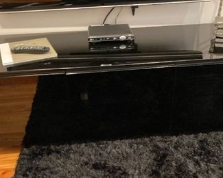 BLACK LACQUER TV/ENTERTAINMENT CONSOLE