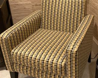 PAIR OF CONTEMPORARY CLUB CHAIRS