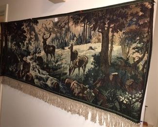 wall taperstery of deer