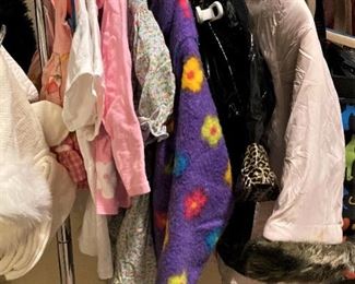 Little girl's clothes