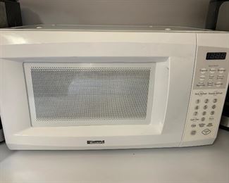 Kenmore Counter Top Microwave