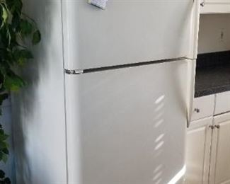 Refrigerator mfg. 7/02