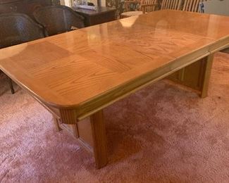 Solid Tiger Oak Wood Dining Table