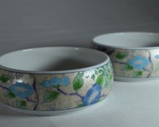 Porcelain Japanese bowls