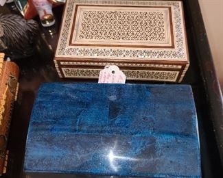Wood & Mother Of Pearl Inlaid Trinket Box