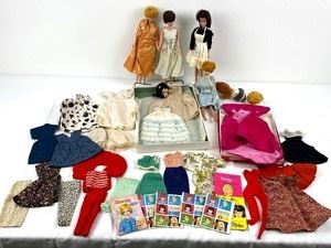 vintage lot of barbies, clothes & accessories 