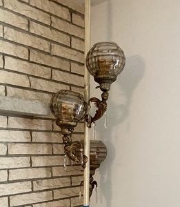 Vintage Tension Pole Lamp w/ Cherubs & Glass Globes