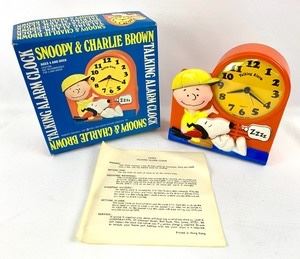 Vintage 1974 Snoopy & Charlie Brown Talking Alarm Clock 