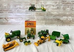 Lot of vintage Ertl John Deere Die Cast Tractors & Accessories