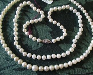 CULTURED PEARL NECKLACES