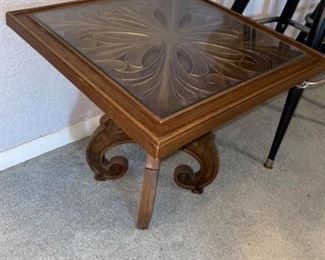 Small Side Table
Good condition. 
Glass top
17” x 17” x 16 1/2” tall.