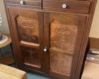 Vintage Pie Safe
Excellent condition! 
38” across x 17” deep x 49 1/2” tall
Drawers slide well.
Must be able to move and load yourself.