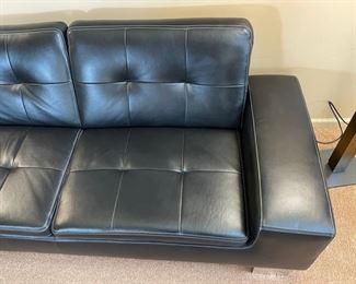 W Schillig Contemporary Black Leather  Sofa Couch Loveseat	32x84x36in	HxWxD
