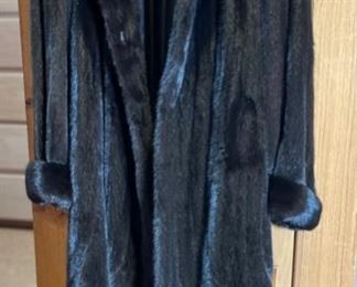 Full Length Mink Coat	SZ Small	
