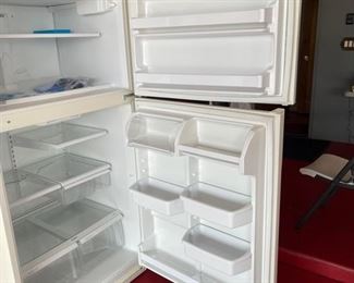 Kenmore cold spot refrigerator	32 x 31 x 66	HxWxD
