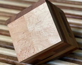 Artist Made Multi Wood Cube	4x4x4	HxWxD
