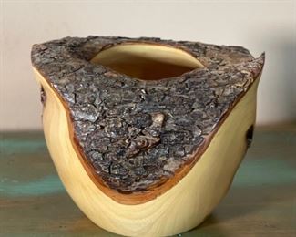 Signed Artist Made Tree Bark Bowl	5x6x6in	HxWxD
