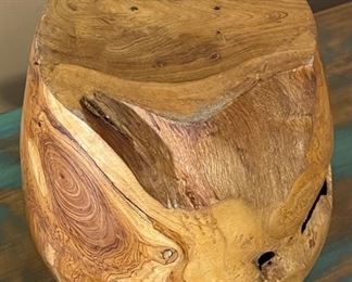 LG Signed Artist Made Turned Burl Wood Vase	11in H x 9.5in Diameter	
