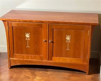 Stickley Furniture Cherry Wood Harvey Ellis AV Console Cabinet	28 x 50 x 22	
