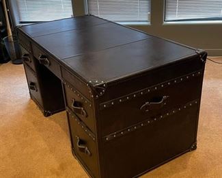 Restoration Hardware Mayfair Steamer Trunk Desk 5 Drawer - OLD BLACK SADDLE	64x32x30	
