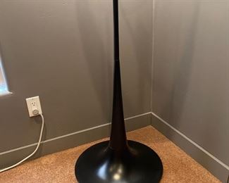 Contemporary Black Metal Floor Lamp	Lamp base 20 inches diameter call Lamp height 69.25 inches tall	

