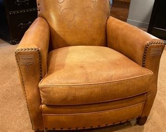 Hancock & Moore Tightmoore Bootstitch  Leather Chair 5331-BA #2	34x32x34in	
