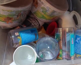 Plastic collector cups and dishes