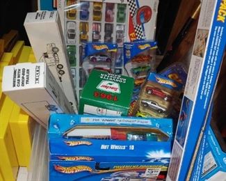 Multi- Packs of Cars. Ertl, Hot Wheels, Match Box and more