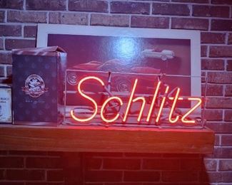 Schlitz Neon sign - Works beautifully!