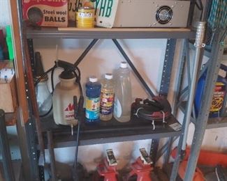 Jack stands, garage kitch