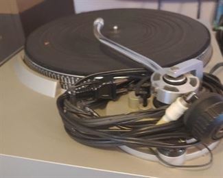 Turntable