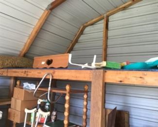 Loft area In shed out back