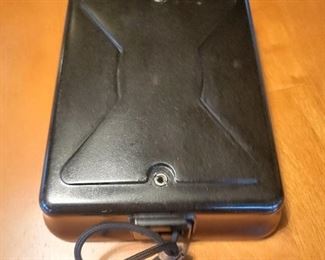 9.	Vintage Ringer Box	$75
