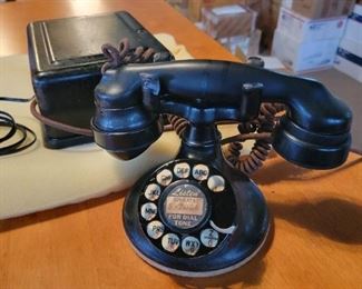 17.	   1938-39 Western Electric w/684-A Ringer	$275