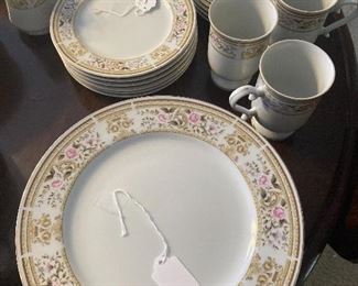 This porcelain set is called "Daphne" - no, we didn't make that up...