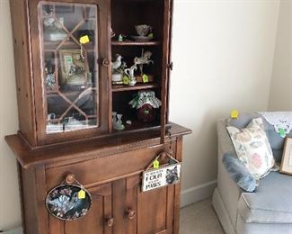 Petite China cabinet 