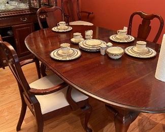 Dining table with 6 chairs/Lenox China