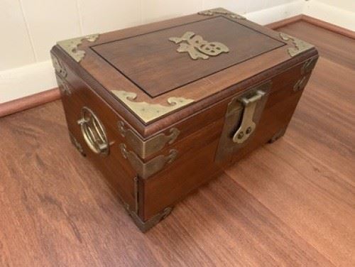 $75.00 THAYER COGGIN TANSU STYLE CAMPAIGN JEWELRY BOX WITH BRASS DECORATIVE HARDWARE
WHY WE LOVE IT:
Anything that gives us a little more storage makes us smile!
DETAILS + DIMENSIONS:
Stunning Japanese Tansu chest with ornate carved bronze hardware. A beautifully preserved, eye-catching piece that will enhance any room or decor. Interior tray has several compartments with spaces for different pieces. Remove the upper tray to find additional storage below. Both compartments are lined in a light sage green velvet.
14"L x 9.5"W x 8"H
CONDITION: This piece is in good condition showing signs of wear commensurate with age and use. Please refer to photo's for a more detailed look at condition. We make every attempt to list and photograph any defects or signs of wear that are significant to this sale.