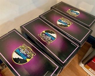 MTH Electric Trains; Railroad, train, locomotive collectibles