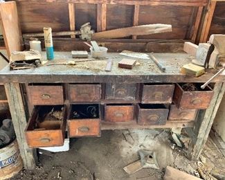 Vintage work bench