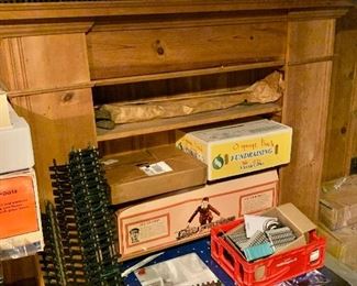 Railroad, train, locomotive collectibles