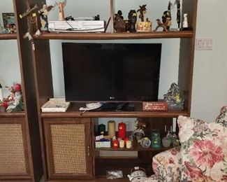 ...or placed with its counterpart to make a large piece.